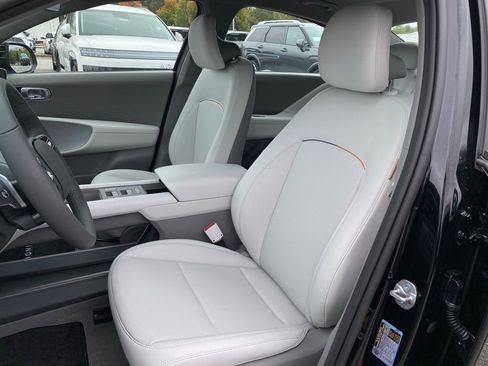 New 2025 Hyundai Ioniq 6 SEL RWD image 23