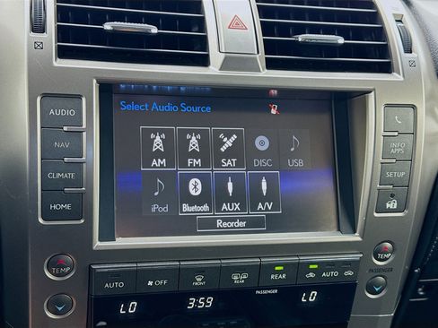 Used 2016 Lexus GX 460 w/ Premium Package AWD/4WD image 11