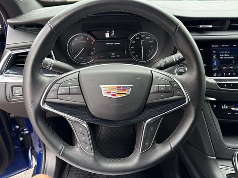 Used 2024 Cadillac XT5 Premium Luxury AWD/4WD image 21