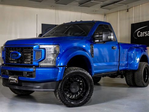 Used 2022 Ford F450 XLT AWD/4WD image 4
