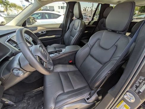 Certified 2024 Volvo XC90 B6 Ultimate w/ Lounge Package AWD/4WD image 13