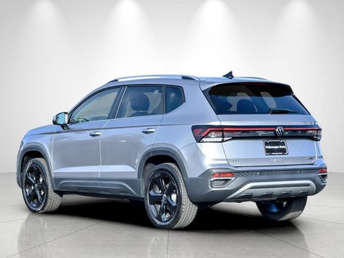 New 2026 Volkswagen Taos SEL AWD/4WD image 3