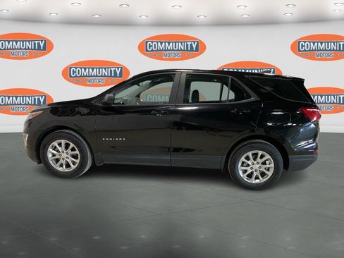 Used 2021 Chevrolet Equinox LS image 4