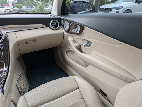 Used 2017 Mercedes-Benz C 300 Coupe image 22