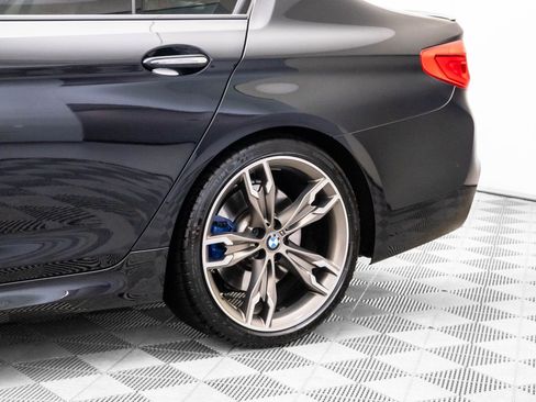 Used 2018 BMW M550i xDrive M550i xDrive image 38