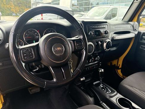 Used 2015 Jeep Wrangler Rubicon w/ Dual Top Group image 13