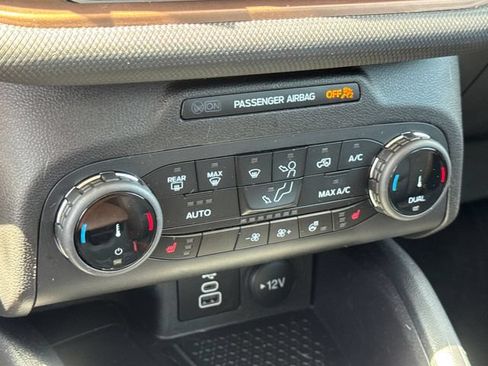 Used 2023 Ford Bronco Sport Outer Banks w/ Tech Package AWD/4WD image 22