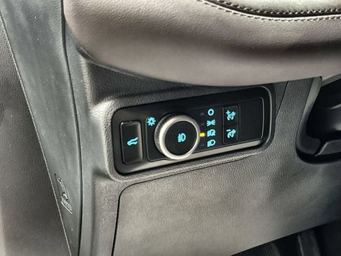 New 2026 Ford Explorer Platinum w/ LUX Leather Package AWD/4WD image 16