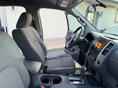 Used 2014 Nissan Frontier SV RWD image 14