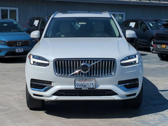 Certified 2023 Volvo XC90 T8 Plus w/ Protection Package Premier AWD/4WD image 8