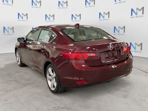 Used 2015 Acura ILX w/ Technology Package image 3
