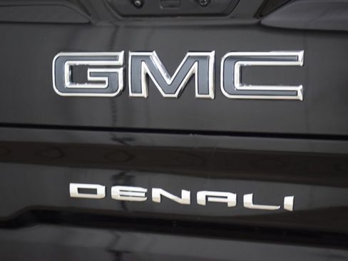 Used 2024 GMC Sierra 1500 Denali Ultimate AWD/4WD image 24