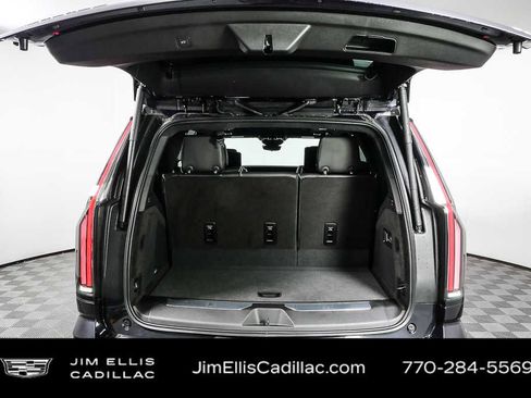 New 2026 Cadillac Escalade Platinum Sport AWD/4WD image 33