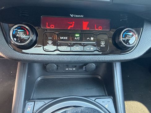 Used 2013 Kia Sportage SX w/ SX Premium Pkg FWD image 13