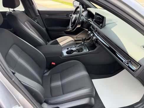 Used 2022 Honda Civic Sport image 18