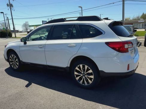 Used 2017 Subaru Outback 3.6R Limited image 5