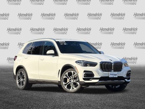 Certified 2023 BMW X5 xDrive40i w/ Premium Package image 2