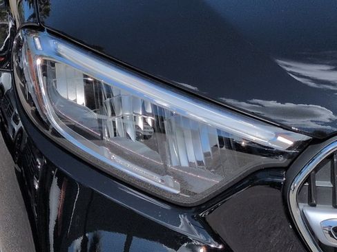 New 2026 Mercedes-Benz GLC 300 image 10