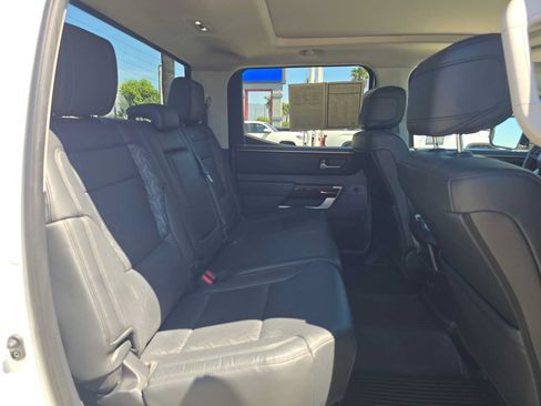 Used 2024 Toyota Tundra Limited AWD/4WD image 12