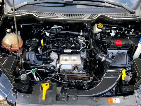 Used 2021 Ford EcoSport S image 30