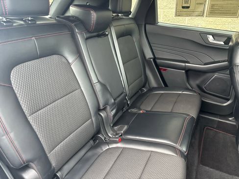 Used 2023 Ford Escape ST-Line Select w/ Tech Pack #2 image 24