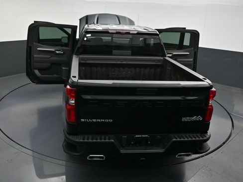 Used 2023 Chevrolet Silverado 1500 High Country w/ Technology Package RWD image 35