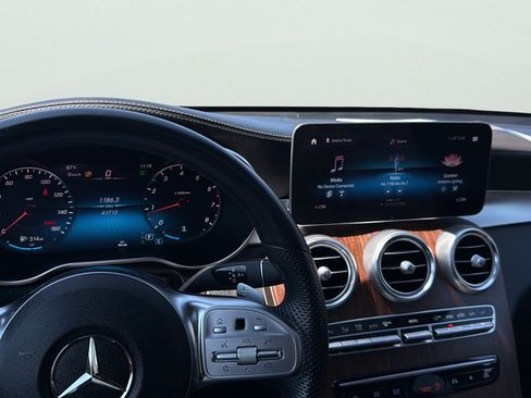 Used 2023 Mercedes-Benz GLC 300 4MATIC Coupe image 14