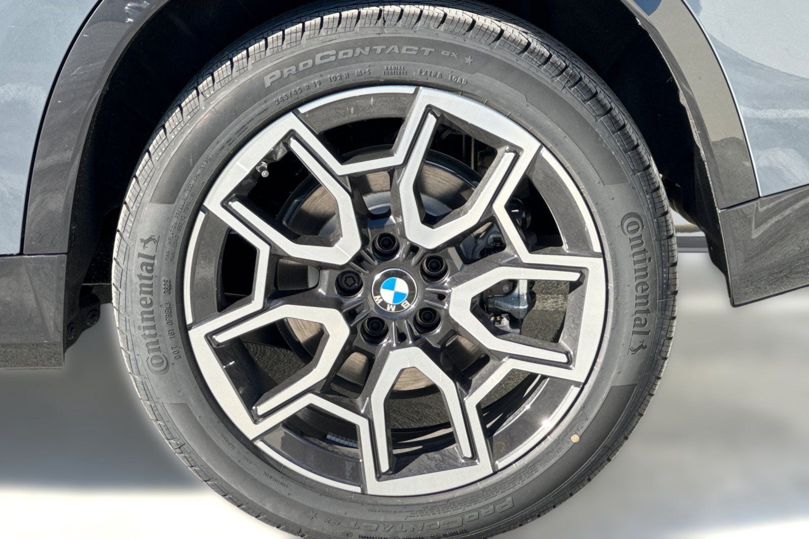 Used 2026 BMW X1 xDrive28i w/ Technology Package AWD/4WD image 12
