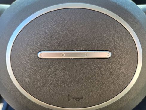 Used 2025 Hyundai Sonata SEL FWD image 27