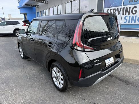 Used 2024 Kia Soul LX w/ Option Group 015 image 13