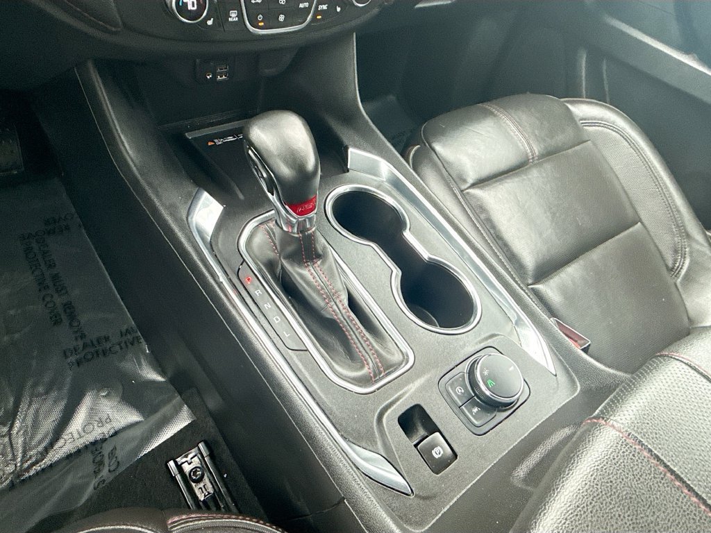 Used 2023 Chevrolet Traverse RS FWD image 17