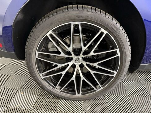 New 2026 Porsche Macan S image 13