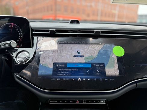 New 2026 Mercedes-Benz E 53 AMG e 4MATIC Sedan image 37