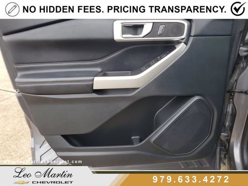 Used 2022 Ford Explorer XLT RWD image 18
