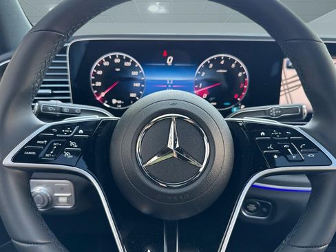 Used 2025 Mercedes-Benz GLE 350 4MATIC image 14