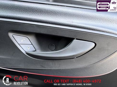 Used 2024 Mercedes-Benz Sprinter 2500 image 42