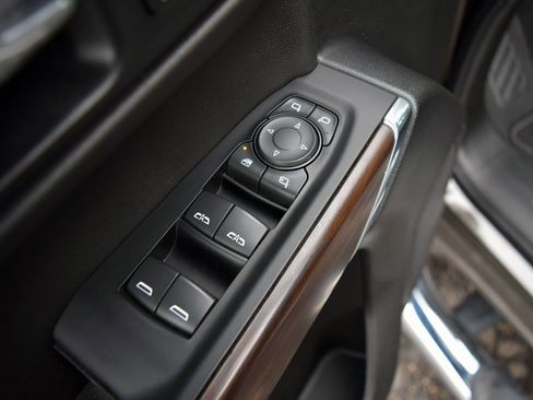 Used 2019 GMC Sierra 1500 SLT image 28