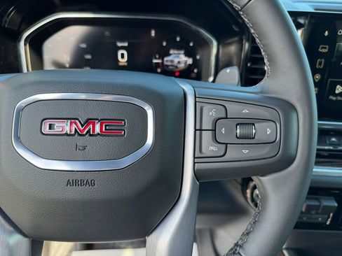 Used 2026 GMC Sierra 1500 Elevation image 20