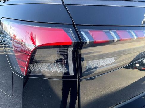 Used 2025 INFINITI QX80 Autograph AWD/4WD image 30