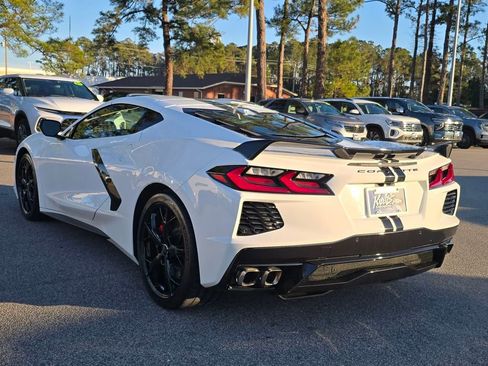 Used 2021 Chevrolet Corvette Stingray Premium Cpe w/ Z51 Performance Package image 3
