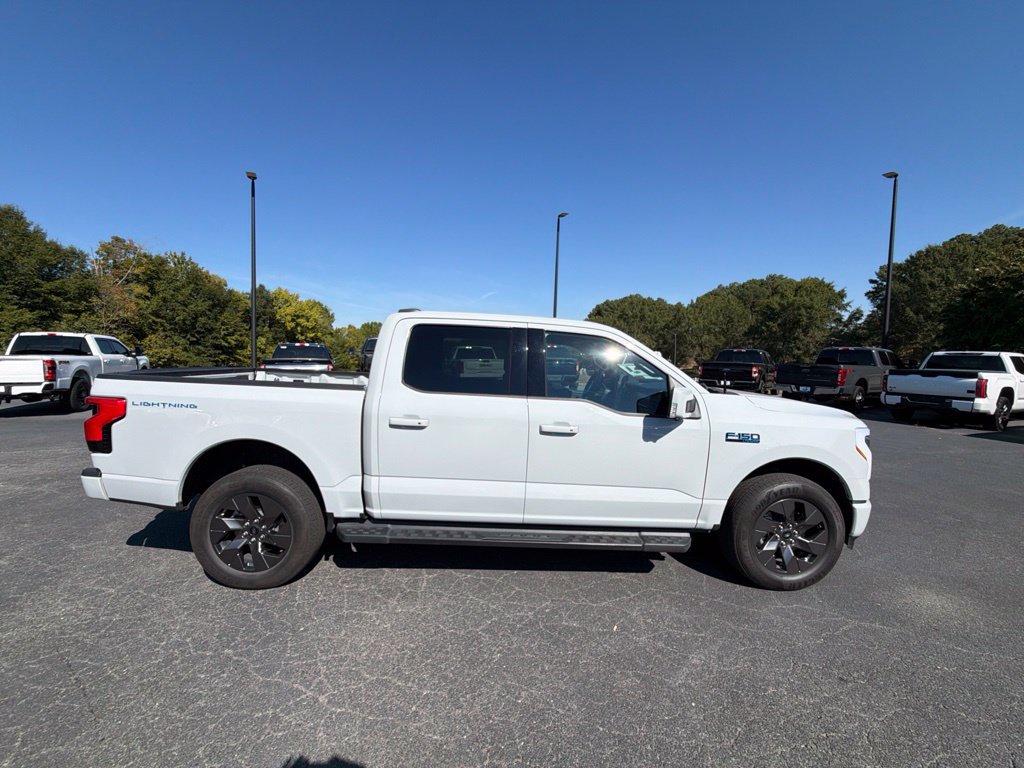 Used 2024 Ford F150 Lightning Lariat AWD/4WD image 20