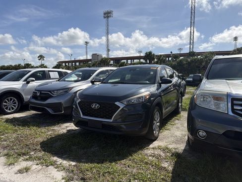 Used 2019 Hyundai Tucson SE FWD image 3