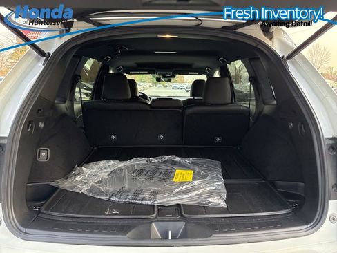 Used 2024 Honda Passport Black Edition image 11