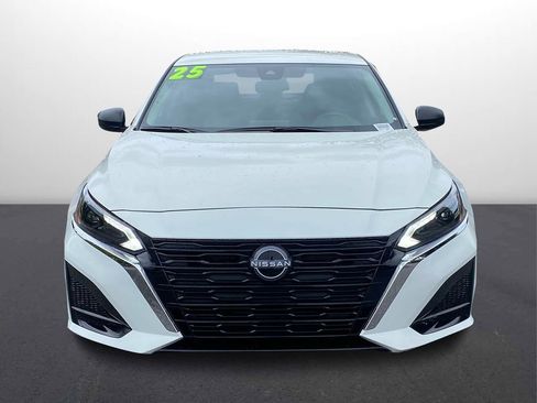 New 2025 Nissan Altima 2.5 S image 3