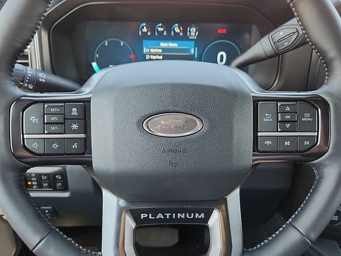 New 2026 Ford F350 Platinum w/ FX4 Off-Road Package AWD/4WD image 11
