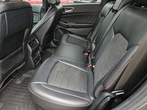 Used 2022 Ford Edge ST-Line AWD/4WD image 31