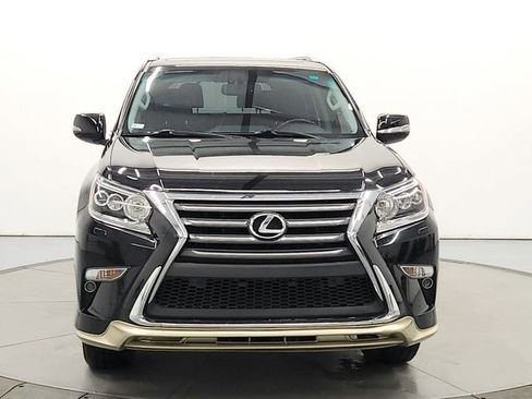 Used 2019 Lexus GX 460 Premium AWD/4WD image 2