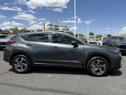 Used 2024 Subaru Crosstrek 2.0i Premium AWD/4WD image 4