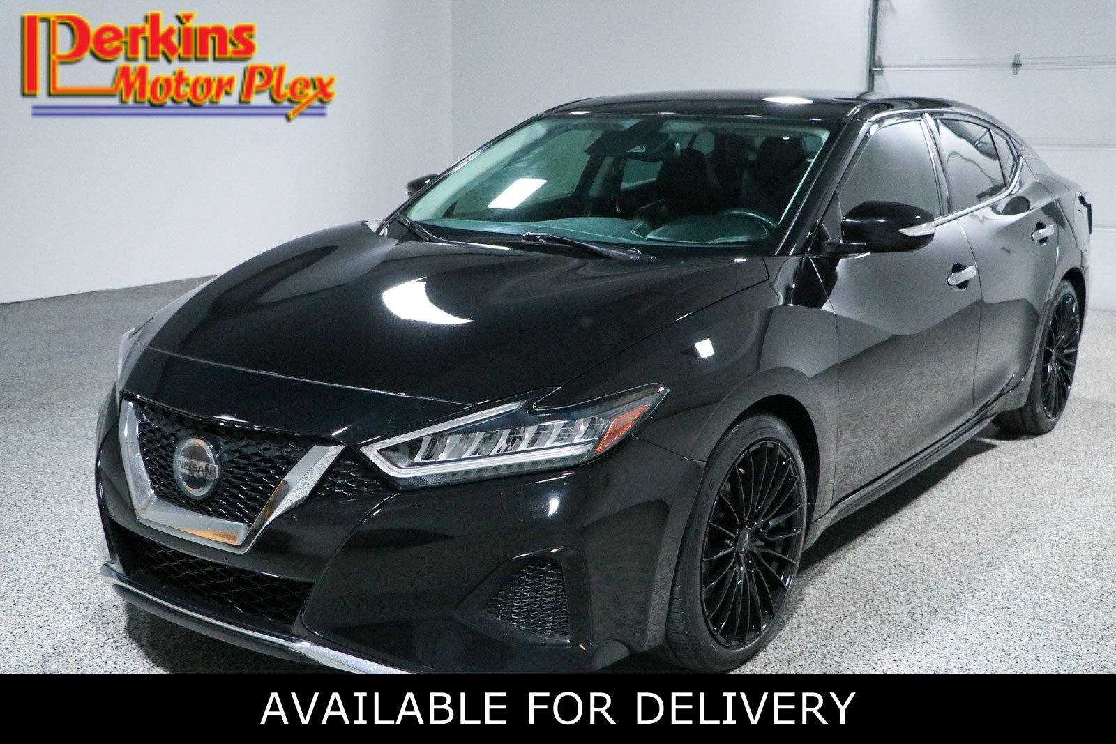 Used 2022 Nissan Maxima SV w/ Floor Mat Group FWD image 1