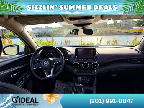 Used 2023 Nissan Sentra SV FWD image 17